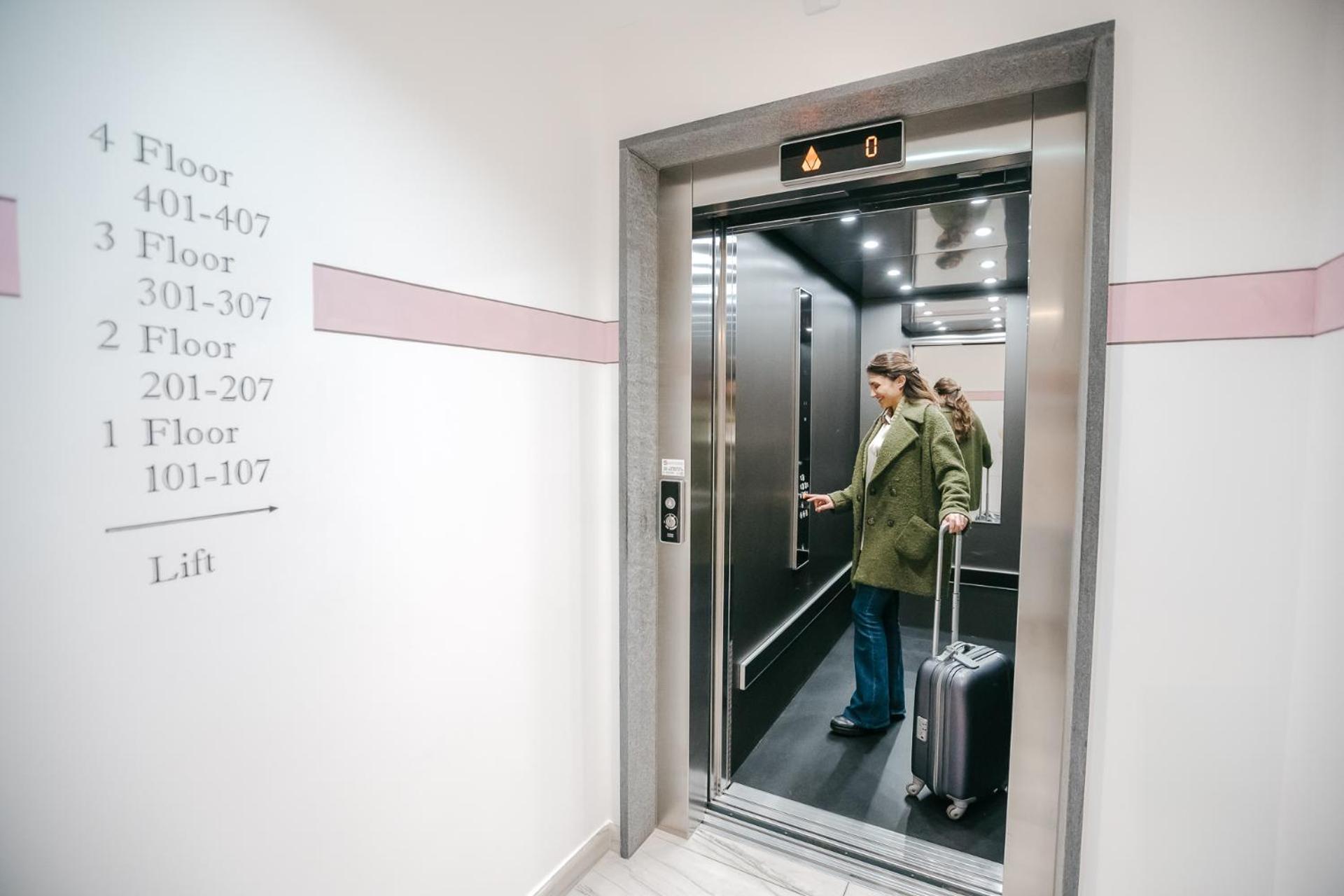 Miralago Locarno Easy Rooms Muralto Kültér fotó